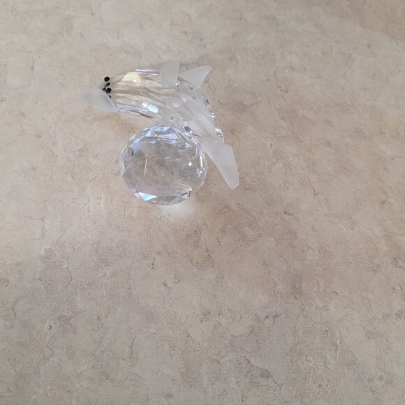 Crystal Dolphin on a Ball Figurine / Paper Weight - Picture 5 of 8